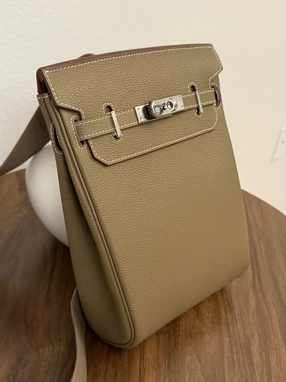 Taupe Leather Crossbody Bag with Silver Hardware - Unbranded